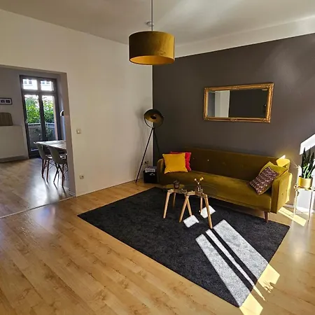 Stilvolle Ferienwohnung Am Stadthafen Schwerin Lägenhet *